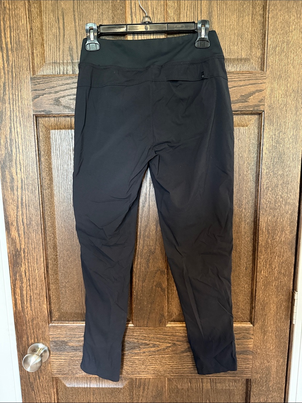 Mountain Hardware Black Athletic Zip Pocket Leggings Small - Picture 9 of 10